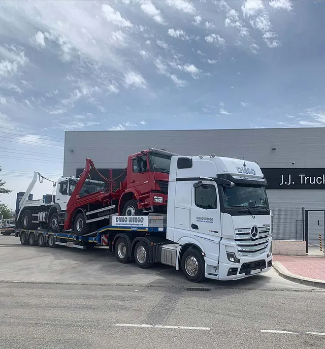 Transportes Diego Luengo grúa con carga pesada